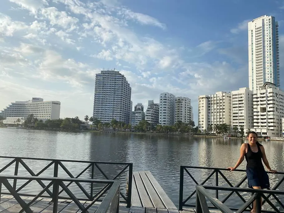 2B/2B Gorgeous Sunsets-Ocean View -Pool Apartment Cartagena