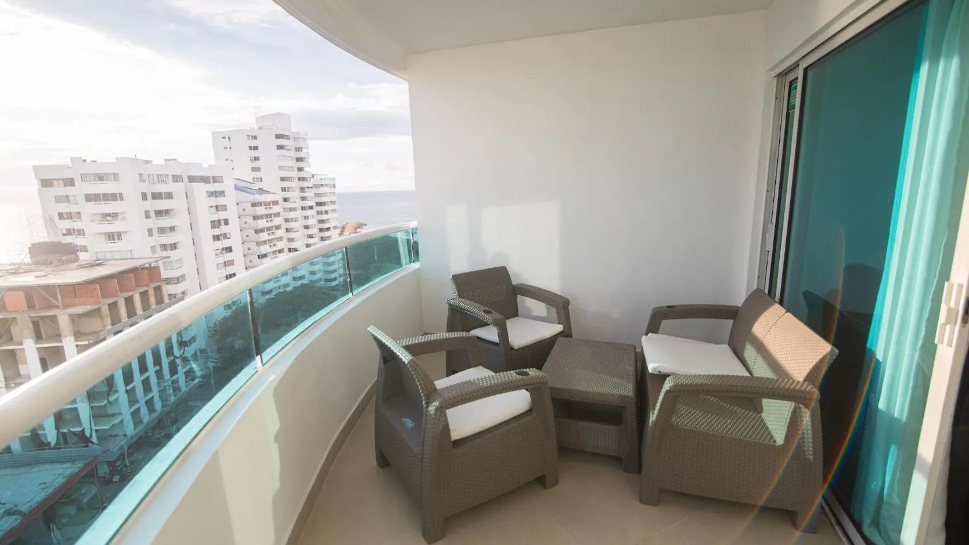 2B/2B Gorgeous Sunsets-Ocean View -Pool Apartment Cartagena 0*,